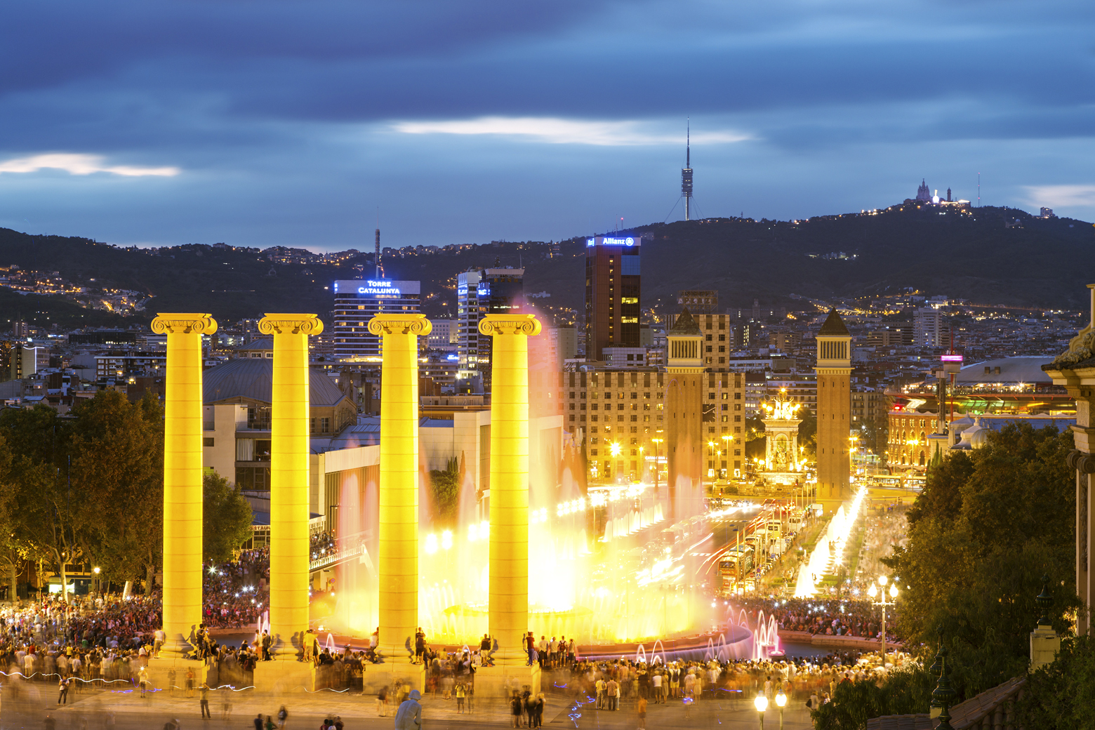 Barcelona The city comes alive at dusk MATTEO COLOMBO GETTY IMAGES La - photo 10