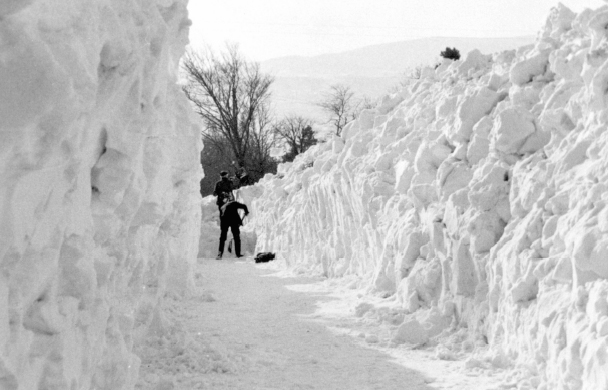 12 In January 1940 snowfall was particularly bad in the Dales LMA 13 - photo 15