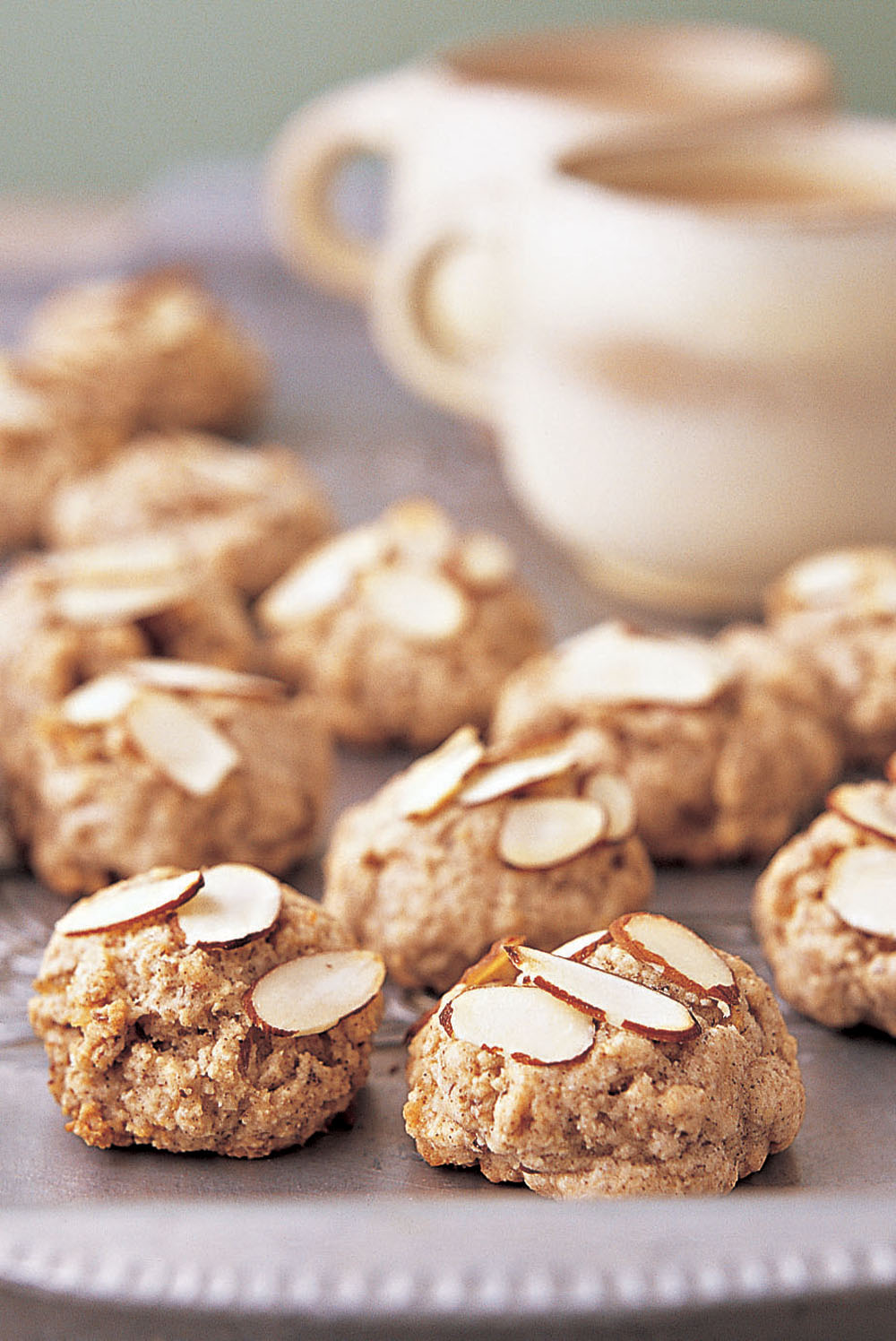 The name of this cookie stems from the medieval German lebchen meaning - photo 2