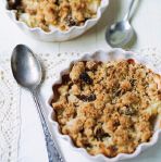 Craving a simple two-person dessert The Apple Cranberry Crumble is a - photo 3