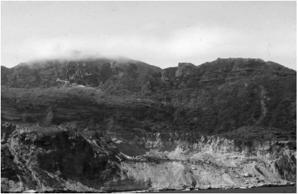 Khareef monsoon on the Dhofar jebel Nicholas Knollys The fort at Umm - photo 23