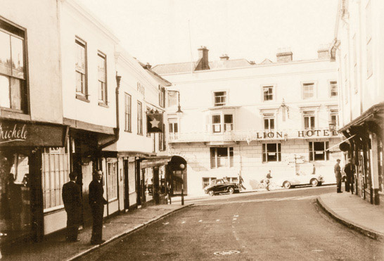 The Lion Hotel was demolished some sixty years ago and was replaced by F W - photo 7