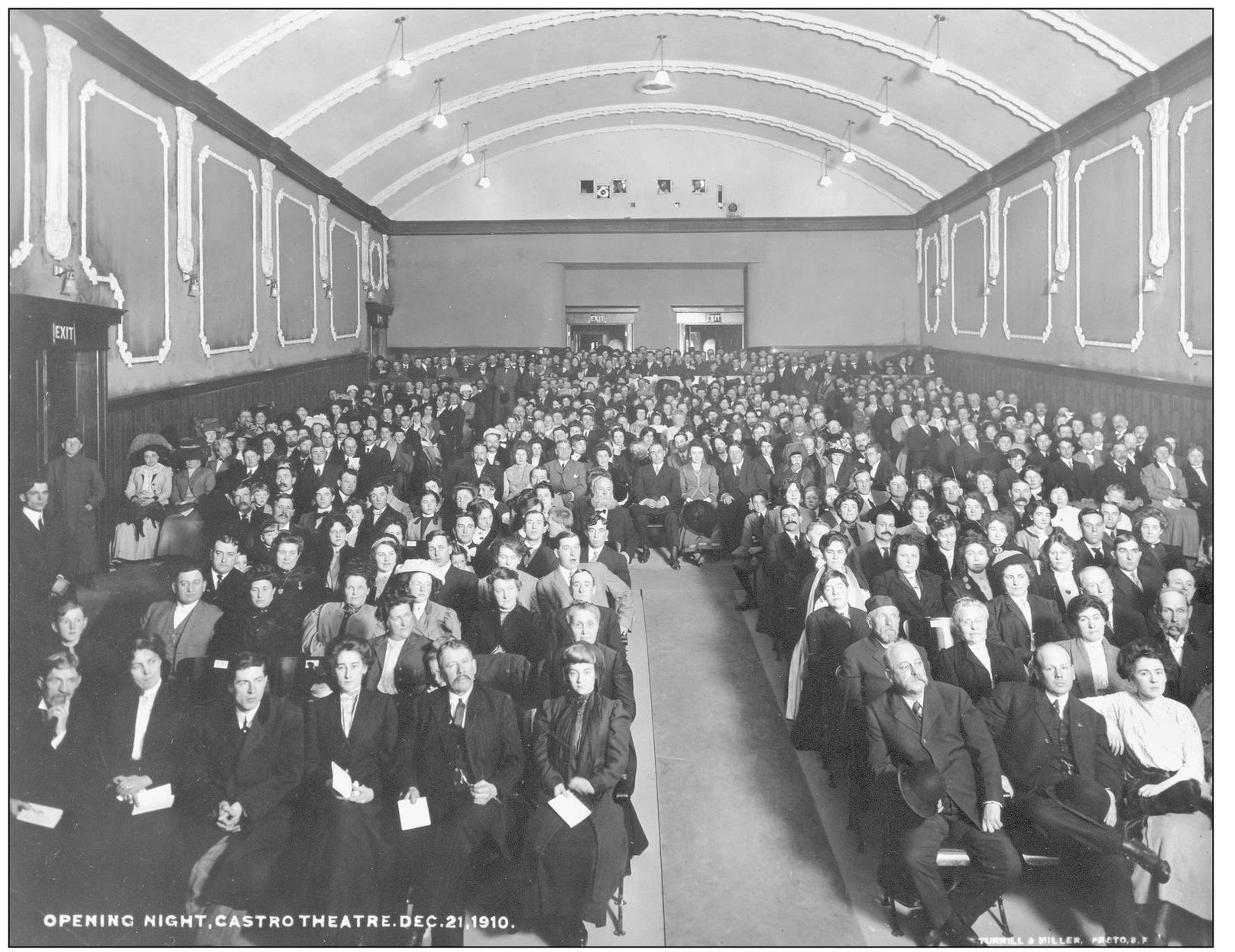 On Wednesday December 21 1910 a capacity crowd greeted the new Castro Street - photo 2