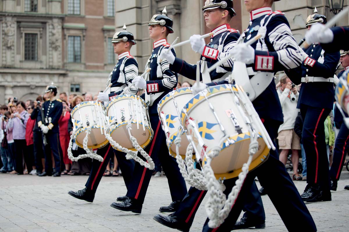 Top Attraction 8 APA Glyn Genin Kungliga Slottet The Changing of the Guard at - photo 12