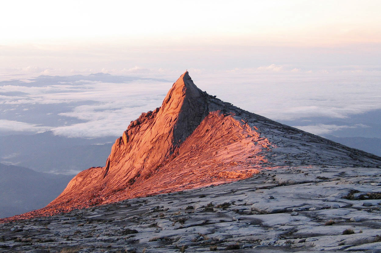 Top Attraction 3 Mount Kinabalu The hike to the summit of one of the highest - photo 9