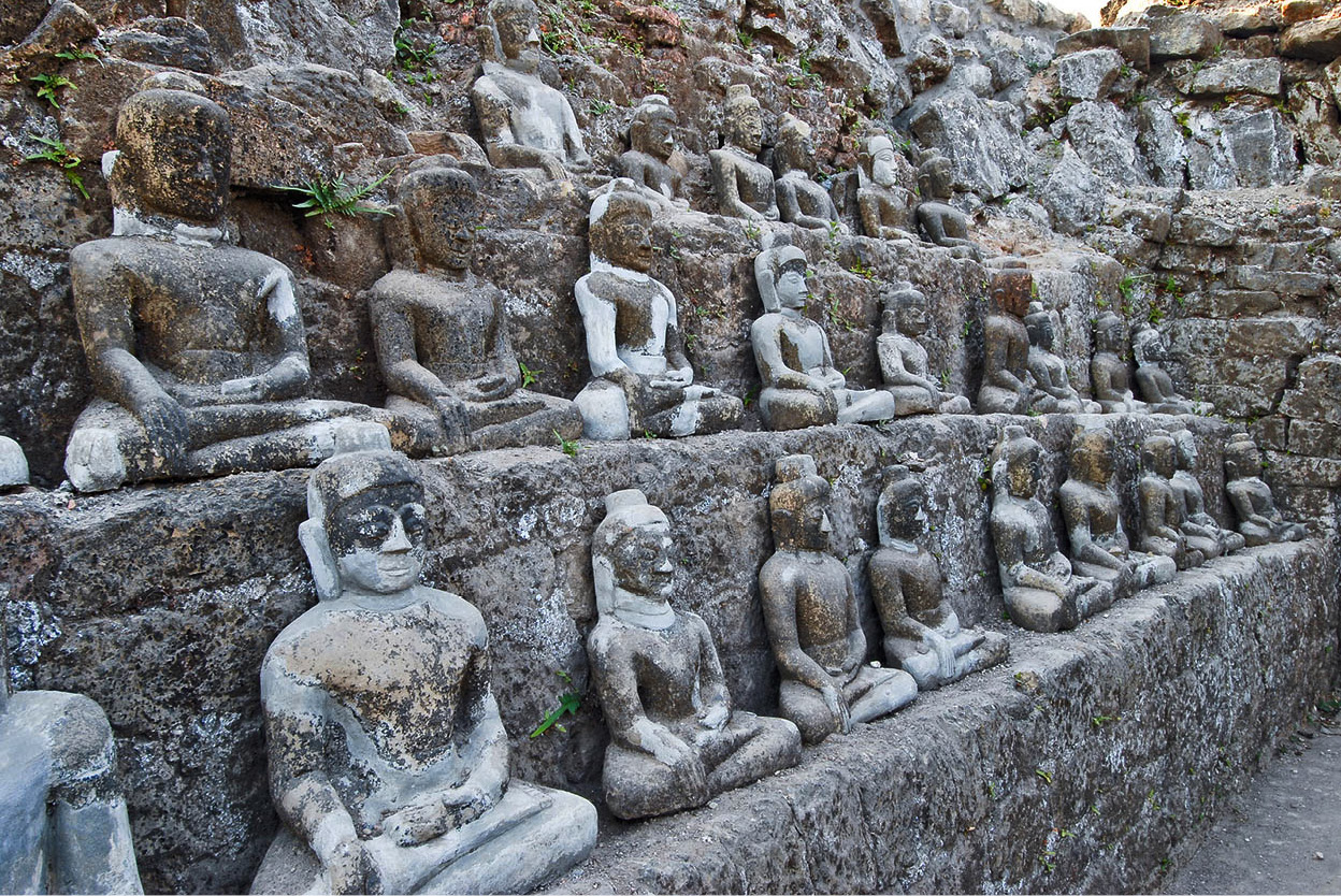 Mrauk-U Rakhaing State Hidden away in the remote west of the country - photo 11