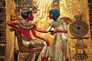 REED KAESTNERCORBIS THE BACK PANEL OF the throne features Tut with his wife - photo 10