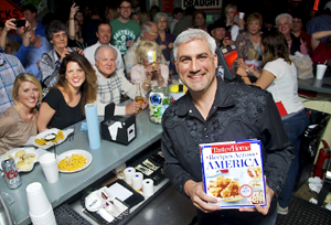 SOUL FOOD Taylor Hicks shows off the 2013 Taste of Home Recipes Across America - photo 10