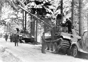 Germanys prized Panzer tanks played a key role in the Battle of the Bulge - photo 10