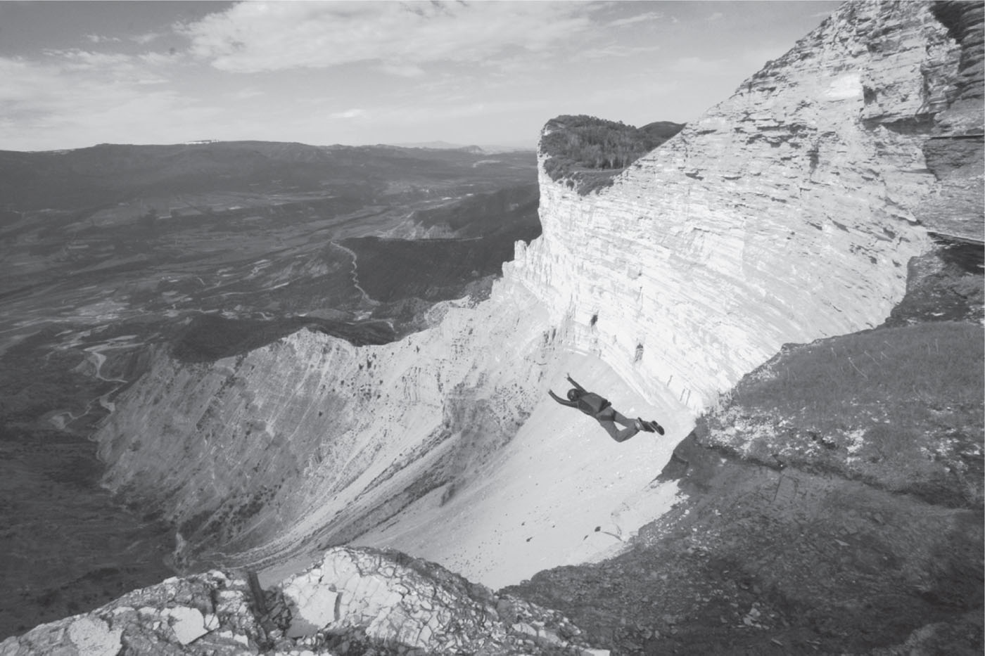 The Roan Plateau of Colorado F alling into dead air felt nothing like I - photo 3