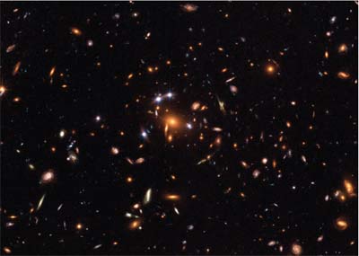 color illustration 5 Quasar quintuplets The bright orange galaxy at the center - photo 7