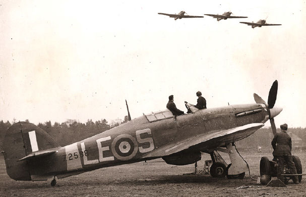 Hurricane fighters of No 242 Squadron at Duxford This Hurricane crashed on 28 - photo 3