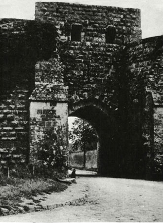 Among the finest surviving is that of the Porte St-Jean at Provins one of - photo 1