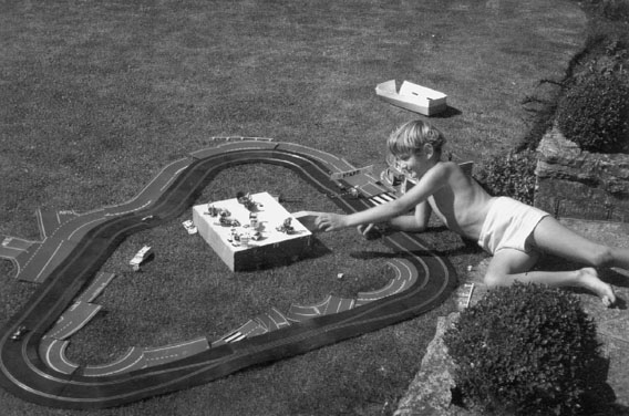 Playing with Scalextric My passions were forged at home Situated at the end - photo 1