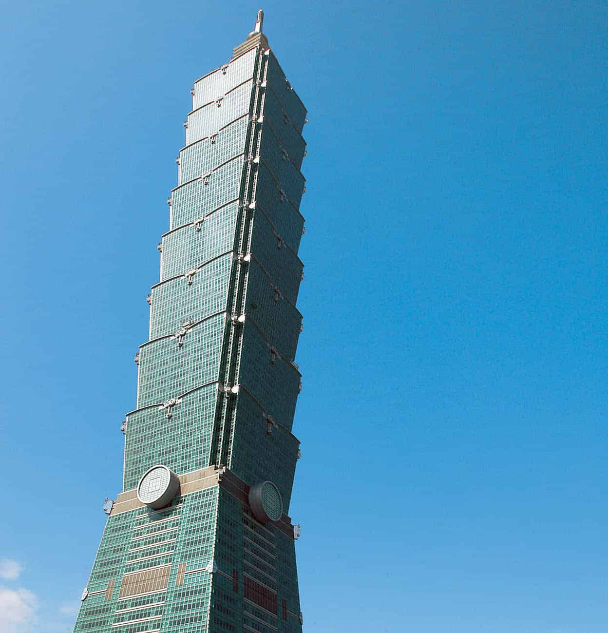 Taipei 101 Soaring 101 stories and for a time the worlds highest building - photo 5