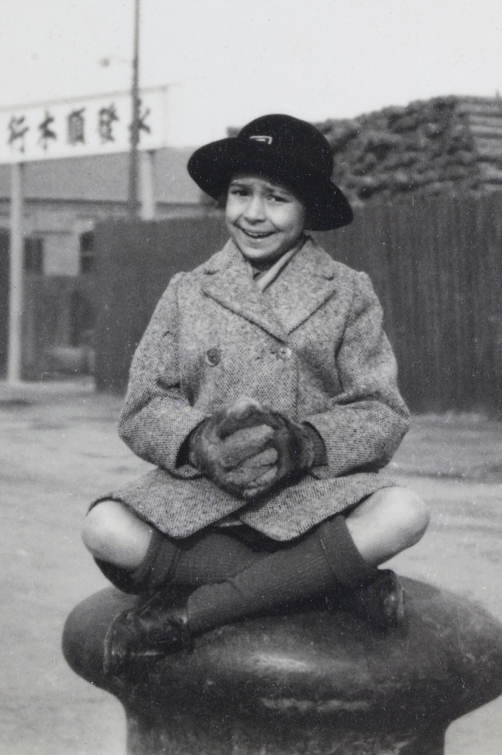 Young Tientsin Margot Fonteyn 1928 China helpers Mikhail Borodin - photo 5