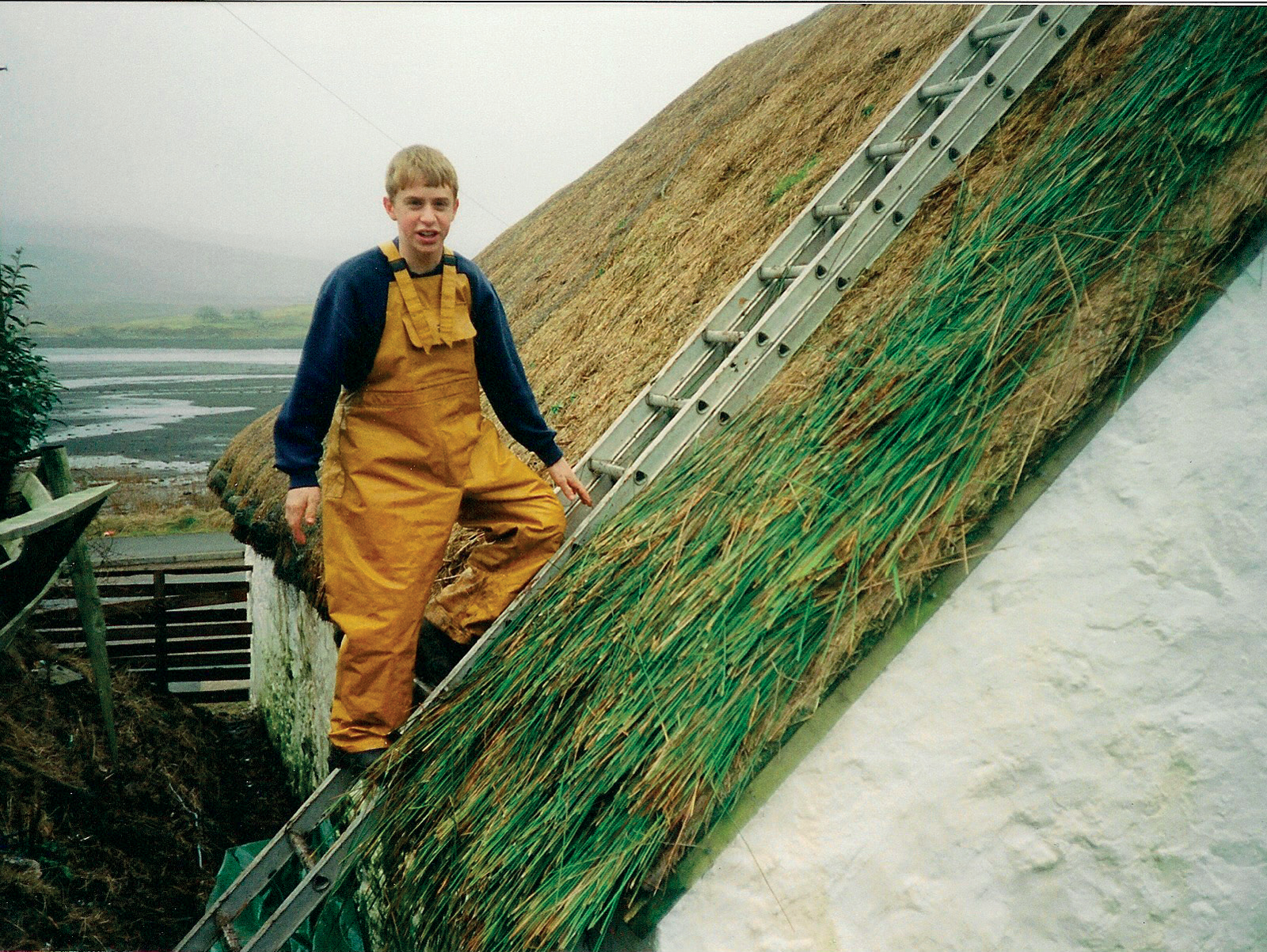 4 Me thatching the Giant Angus MacAskill Museum roof 5 Tyre-tapping tree - photo 6