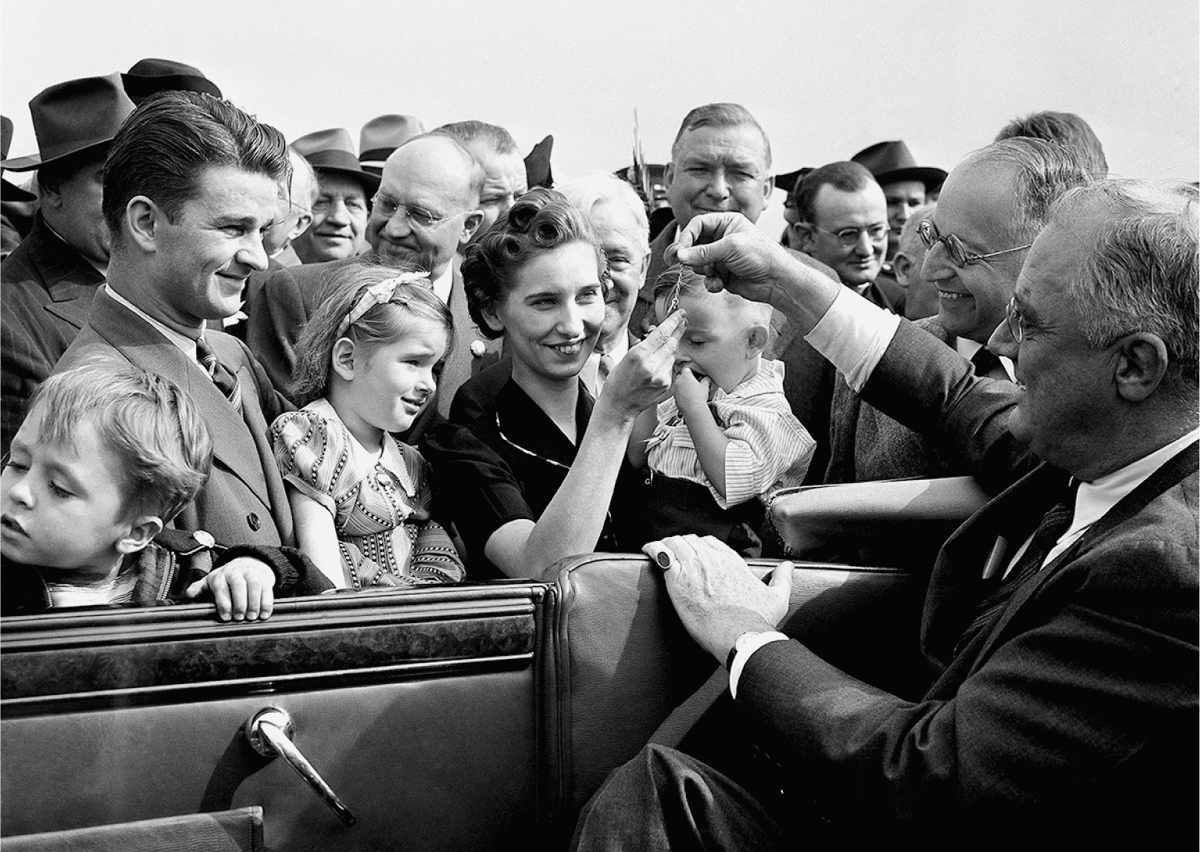 Frontispiece Pittsburgh 1940 President Franklin D Roosevelt hands keys to - photo 3