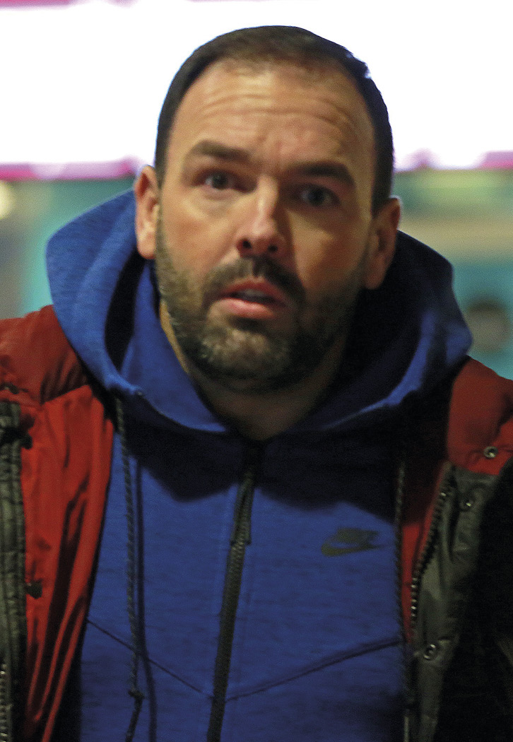 6 Daniel Kinahan arrives at Dublin Airport after flying in for the funeral of - photo 6