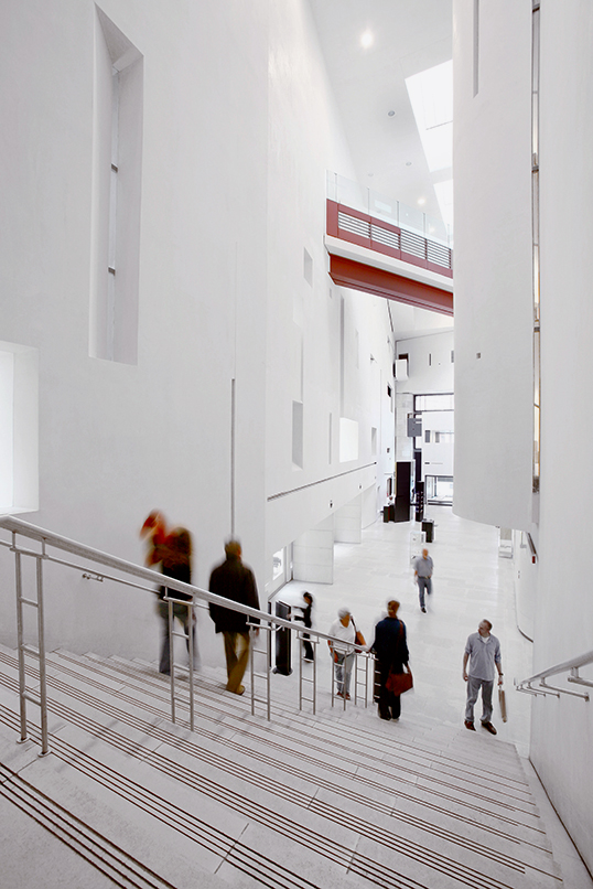 GARETH BYRNEALAMY STOCK PHOTO Dublin Top Sights Former centre of British - photo 9