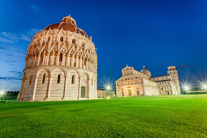 haiith Shutterstock Florence Tuscany Top Sights Lovely Lucca endears - photo 14