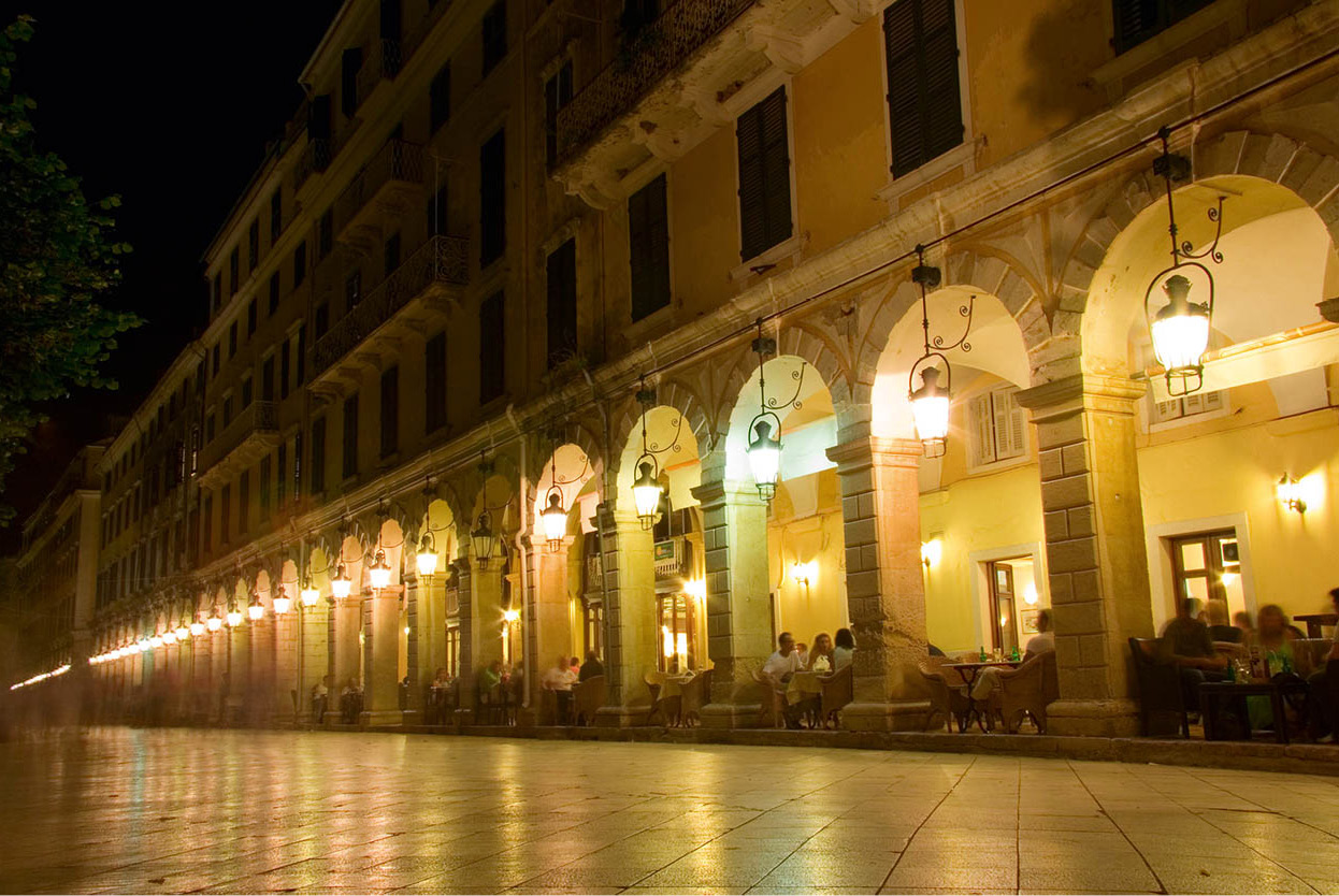 Top Attraction 6 Ljupco Smokovski - Fotolia Listn The elegant promenade was - photo 9