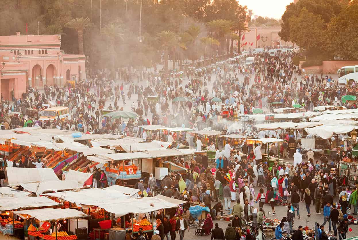 Top Attraction 2 Ming Tang-EvansApa Publications Jemaa el-Fna At dusk this - photo 5