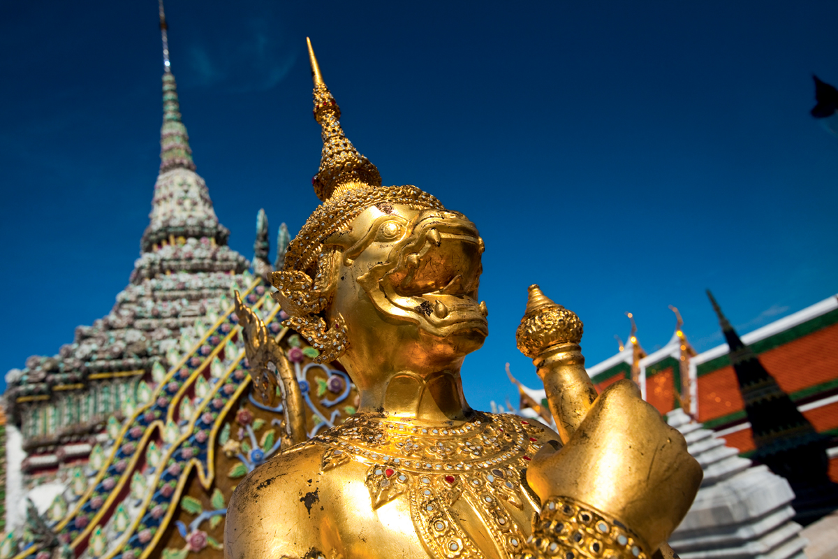 Top Attraction 2 Peter Stuckings APA Bangkoks Wat Phra Kaew and Grand - photo 6