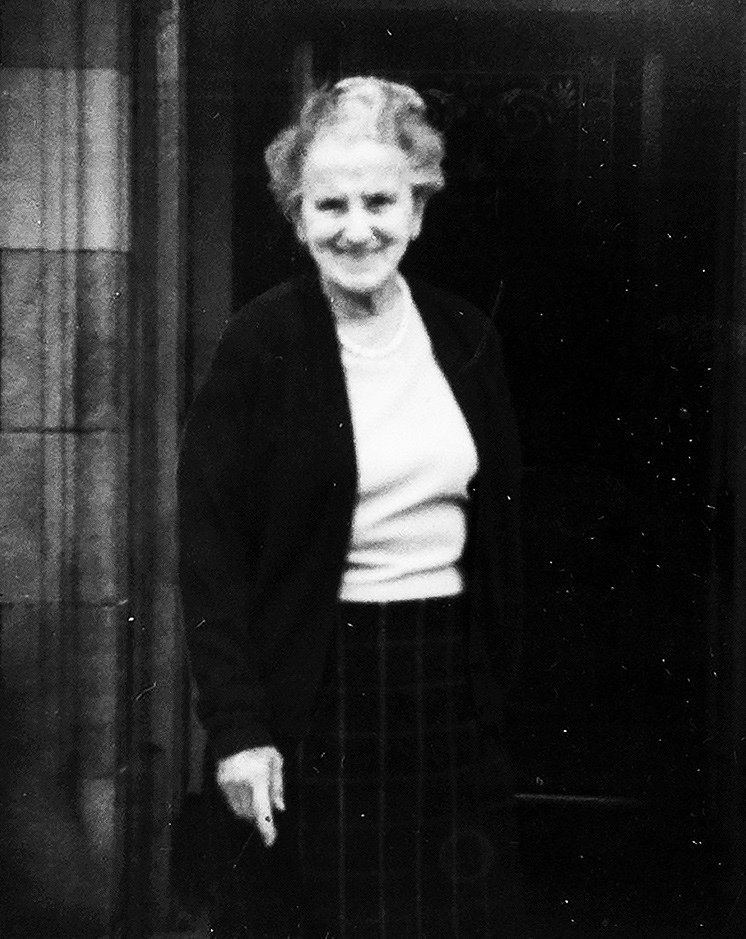 My grandmother Margaret Gunn in Inverness in 1974 CHAPTER 6 Dem bones - photo 7