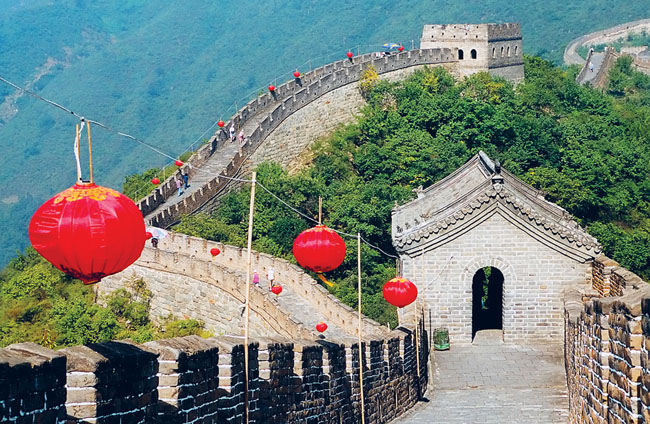 Watchtowers along the Great Wall near Beijing VERA BOGAERTS GETTY IMAGES - photo 4