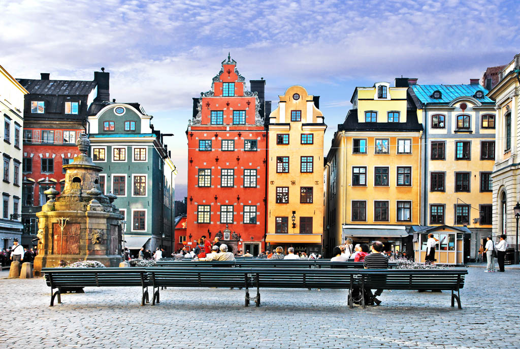 Gamla Stan LEOKSSHUTTERSTOCK StockholmTop Sights Excellent outdoor - photo 5