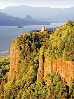 Vista House on the Columbia River Gorge Volcanic Peaks Washingtons - photo 14