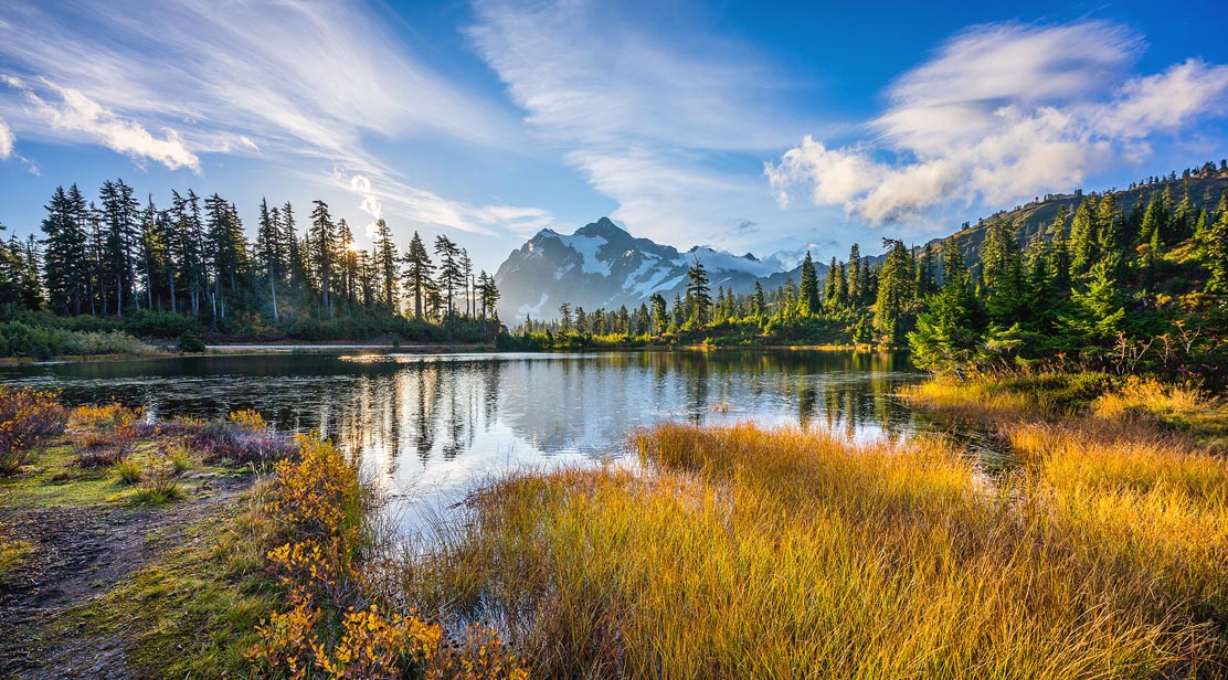 North Cascades Picture Lake ROMAN KHOMLYAK SHUTTERSTOCK John Day Fossil - photo 8