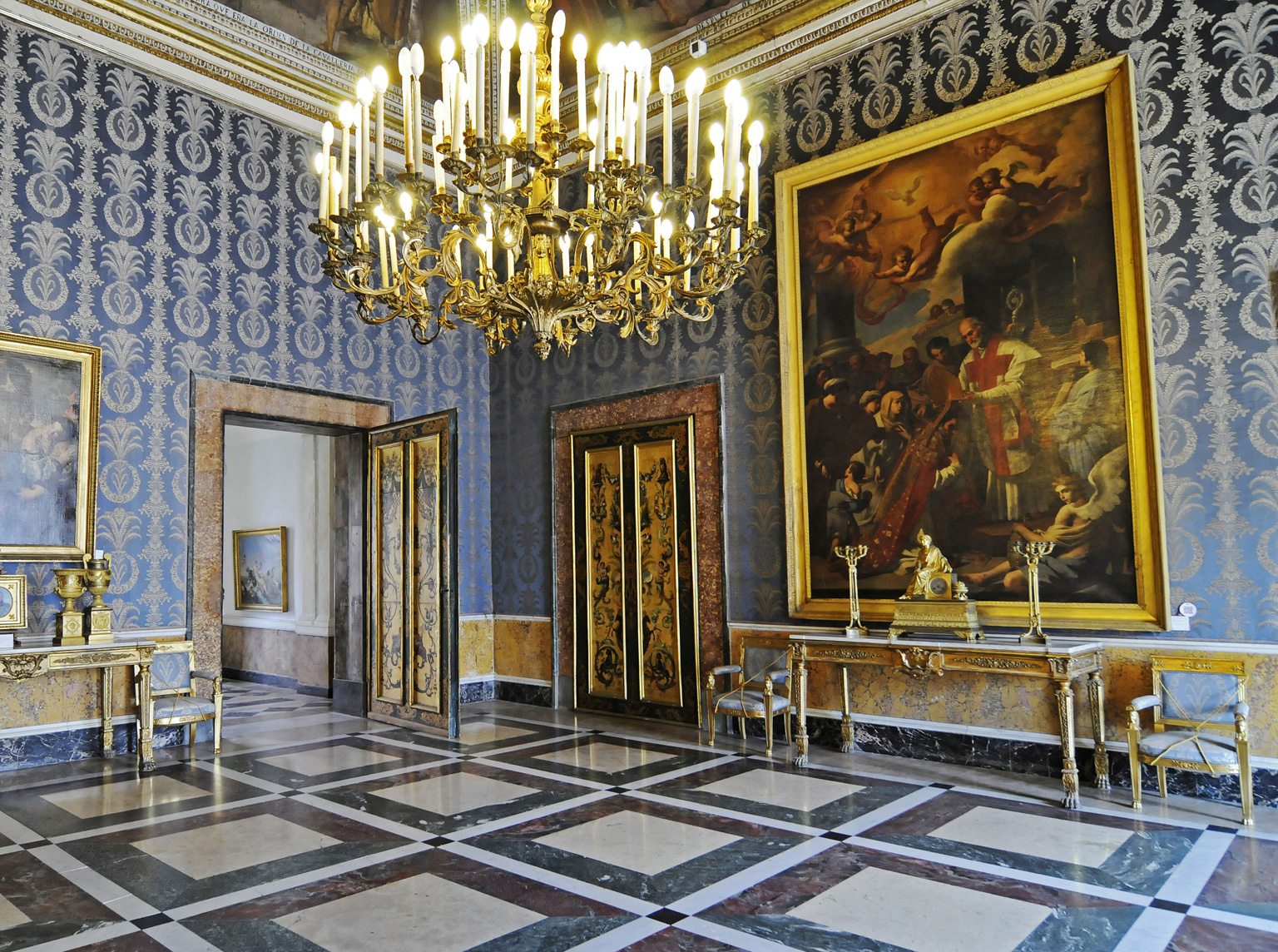 The majestic Empire furniture in the palace Sala di Ercole The Hall of - photo 17