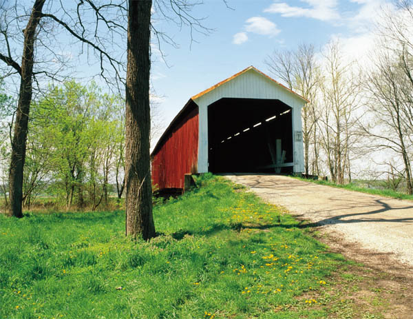 Neet Bridge built in 1904 crosses Little Raccoon Creek in Parke County - photo 2