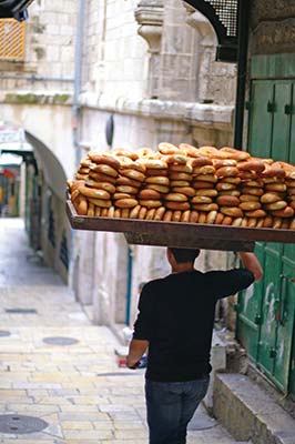 bread vendor prayer at the Western Wall - photo 5