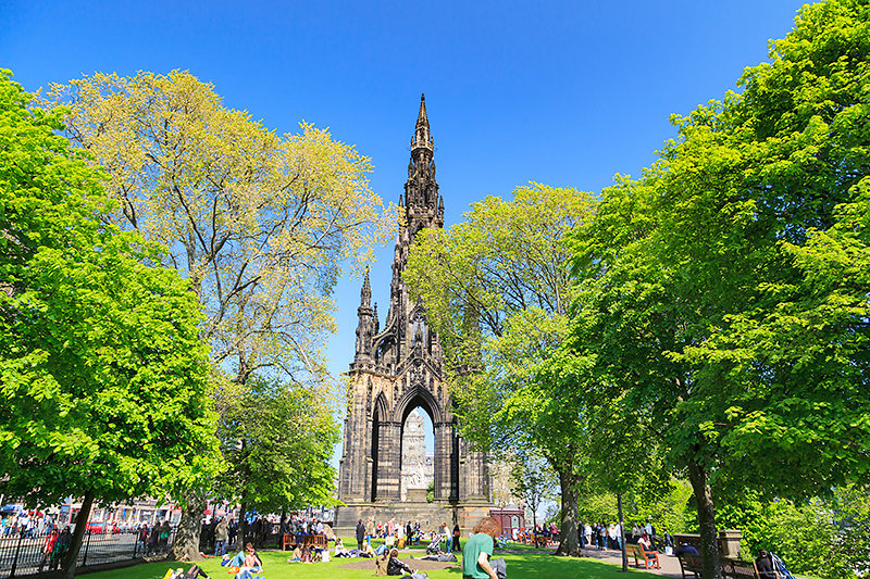 JAMES JONES JRSHUTTERSTOCK Edinburgh Top Sights Scottish National Gallery - photo 14