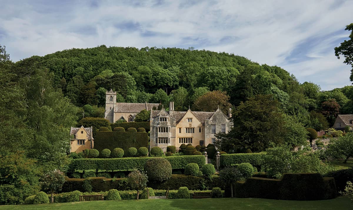 A vision of England Owlpen Manor with its terraced garden and parish church - photo 4