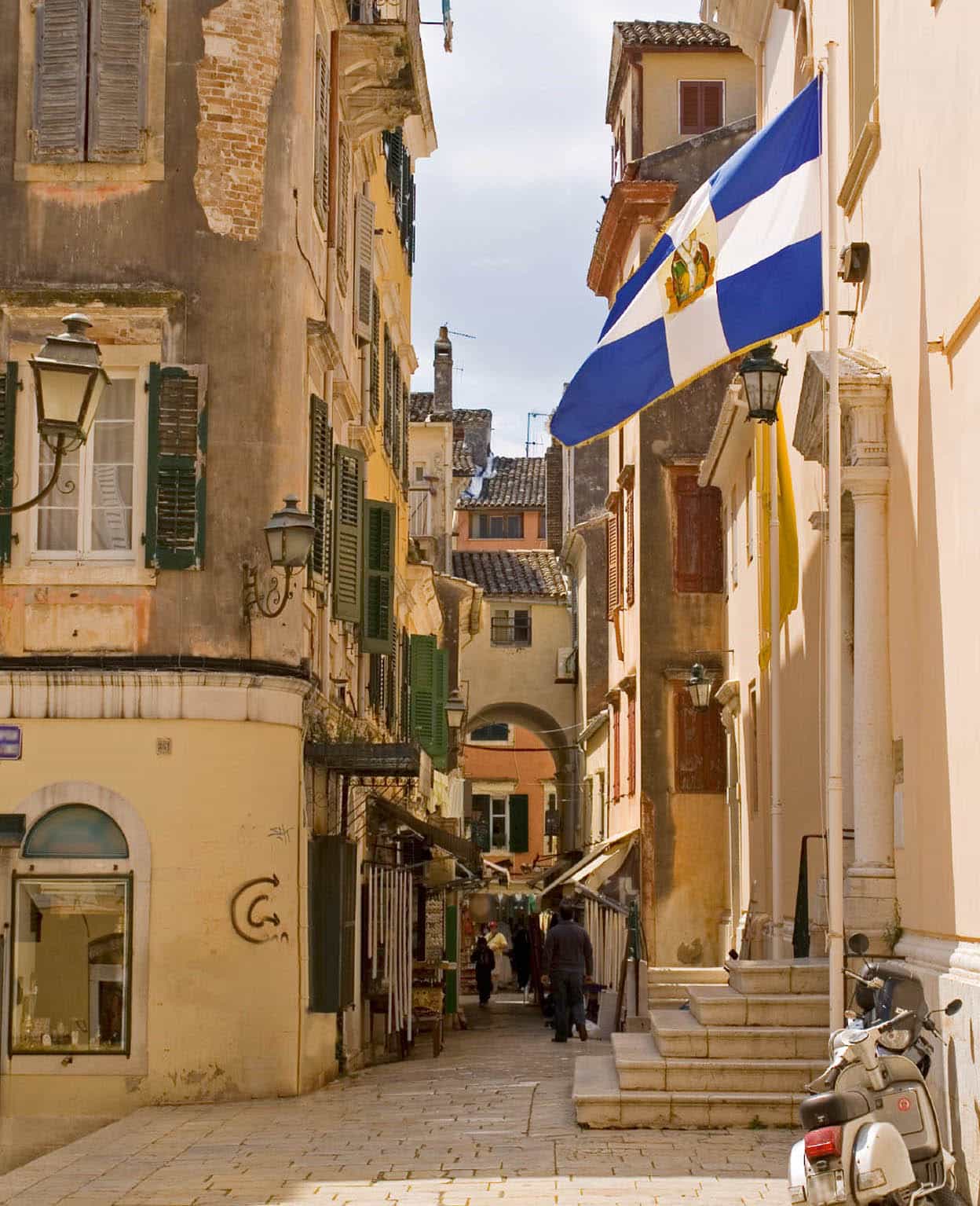 Corfu Old Town Eminently strollable this town nestled between two giant - photo 5