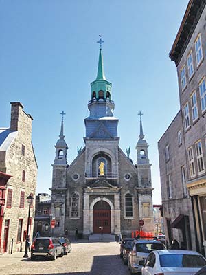 Chapelle Notre-Dame-de-Bon-Secours Rue Ste-Catherine Est the heart of - photo 5