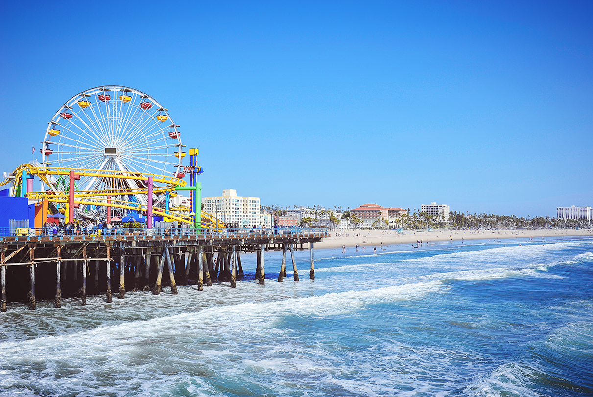 MARKANDANNAWILSONSHUTTERSTOCK Los Angeles Top Sights Venice Boardwalk - photo 9