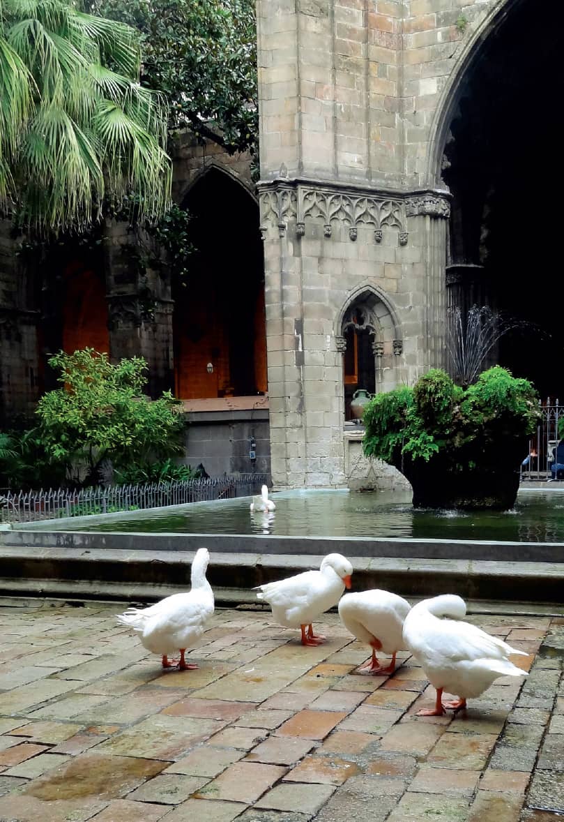 Quiet Barcelona Siobhan Wall with Cristina Jimnez-Peralta and Jaume A - photo 2