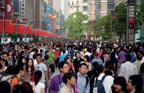 Nanjing Road Shanghai during the May 1st holiday Chen Tianshu painting - photo 8