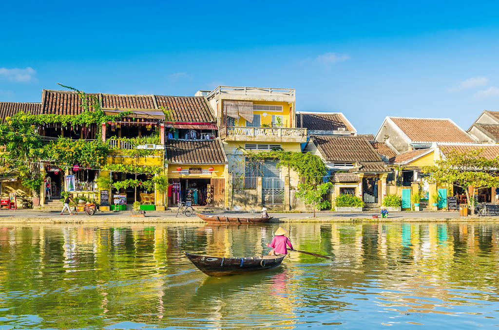 Michal JastrzebskiSHUTTERSTOCK VIETNAMS TOP 12 PLAN YOUR TRIP Ho Chi Minh - photo 5