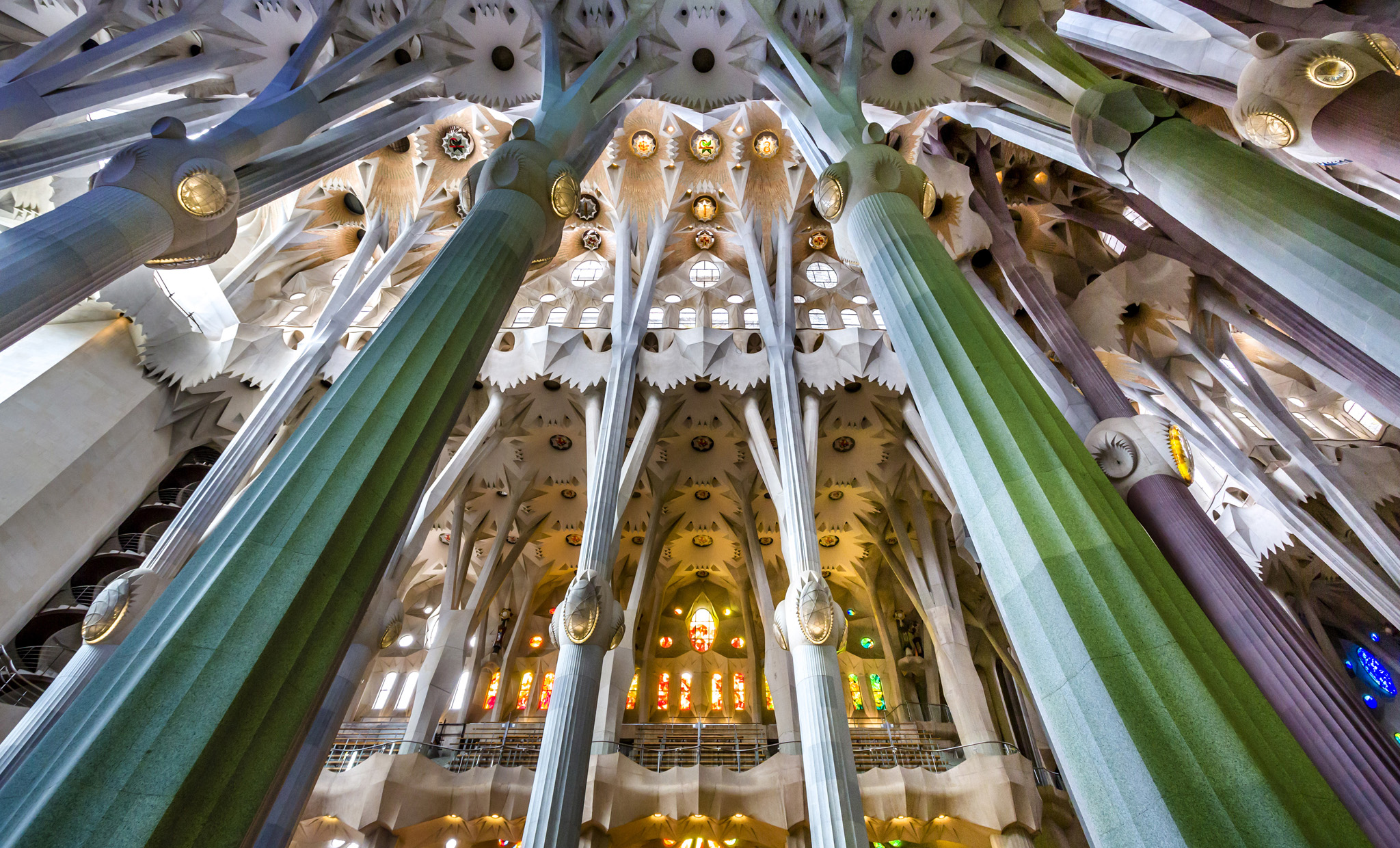 The soaring tree-like columns of the Sagrada Famlias nave Top 10 Barcelona - photo 7