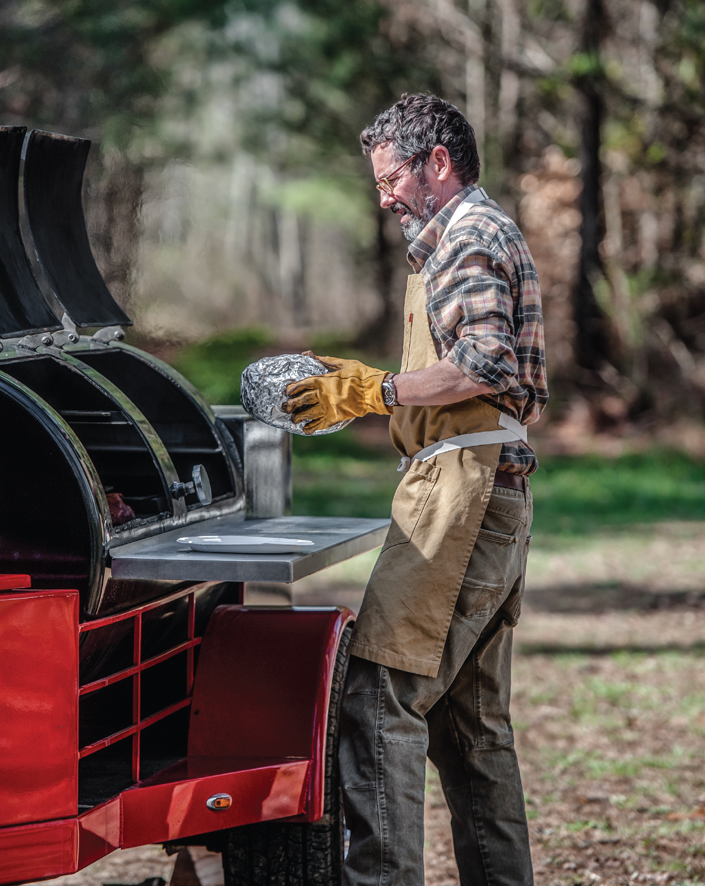 Many people write books Many people compete in barbecue competitions Few do - photo 8