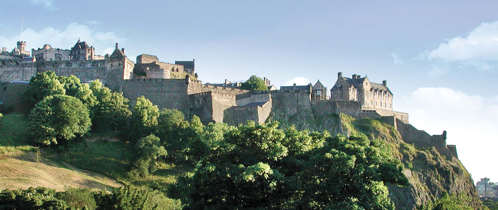 Edinburghs formidable castle repelled foes long ago and attracts visitors - photo 17