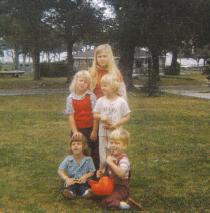 Dirty little Mississippi kids again Ric and me Family photo crashed by - photo 18