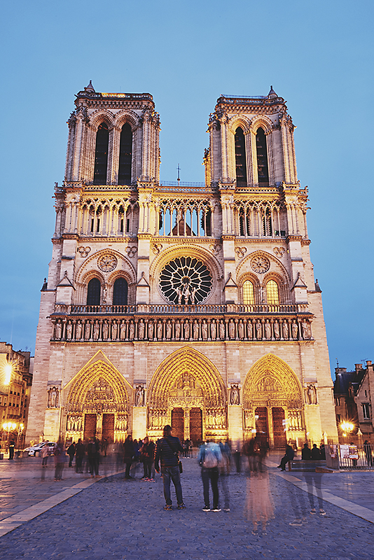 BADAHOSSHUTTERSTOCK Paris Top Sights Playground of Paris JULIJA - photo 12