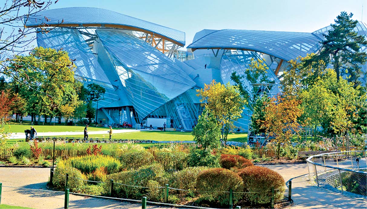 The stunning Frank Gehrydesigned art museum of the Louis Vuitton Foundation - photo 16